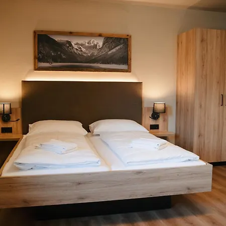 בית הארחה Obertrauner Hof