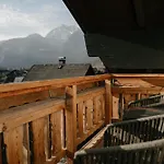 Obertrauner Hof 2* אוברטראון