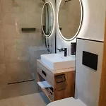 Obertrauner Hof בית הארחה 2*