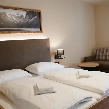 بيت ضيافة Obertrauner Hof 2*